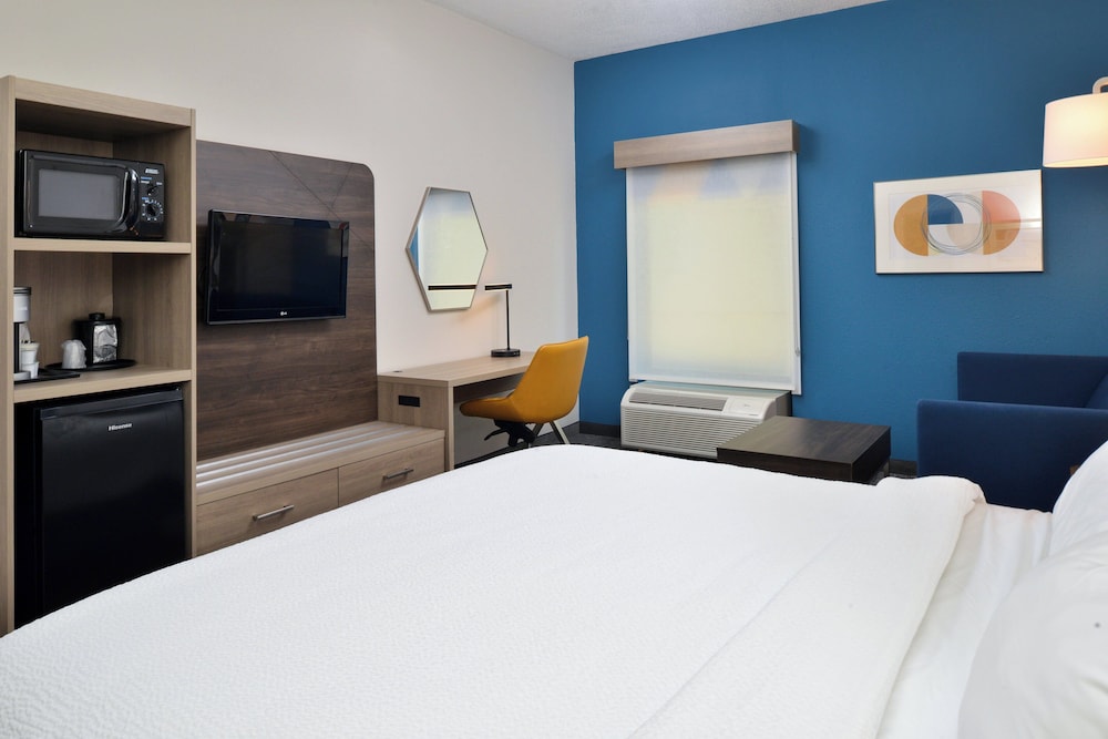 Holiday Inn Express Lewisburg New Columbia by IHG - photo 6