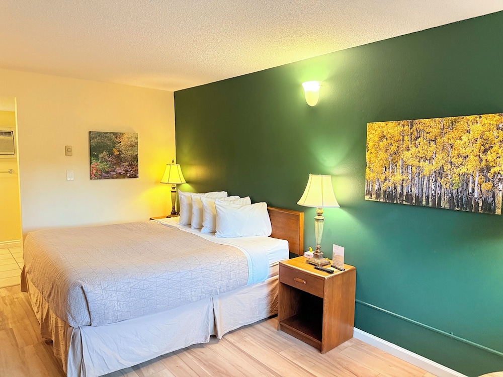 Timbers INN and Suites - photo 17