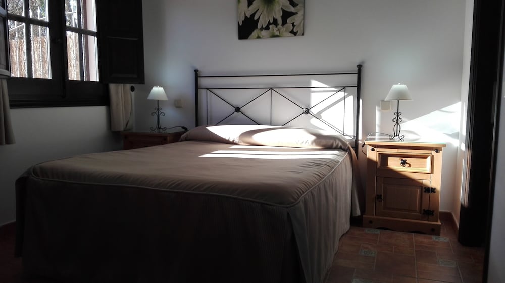 Casa del Molino — 4-Star Luxury Hotel in Titulcia, Spain