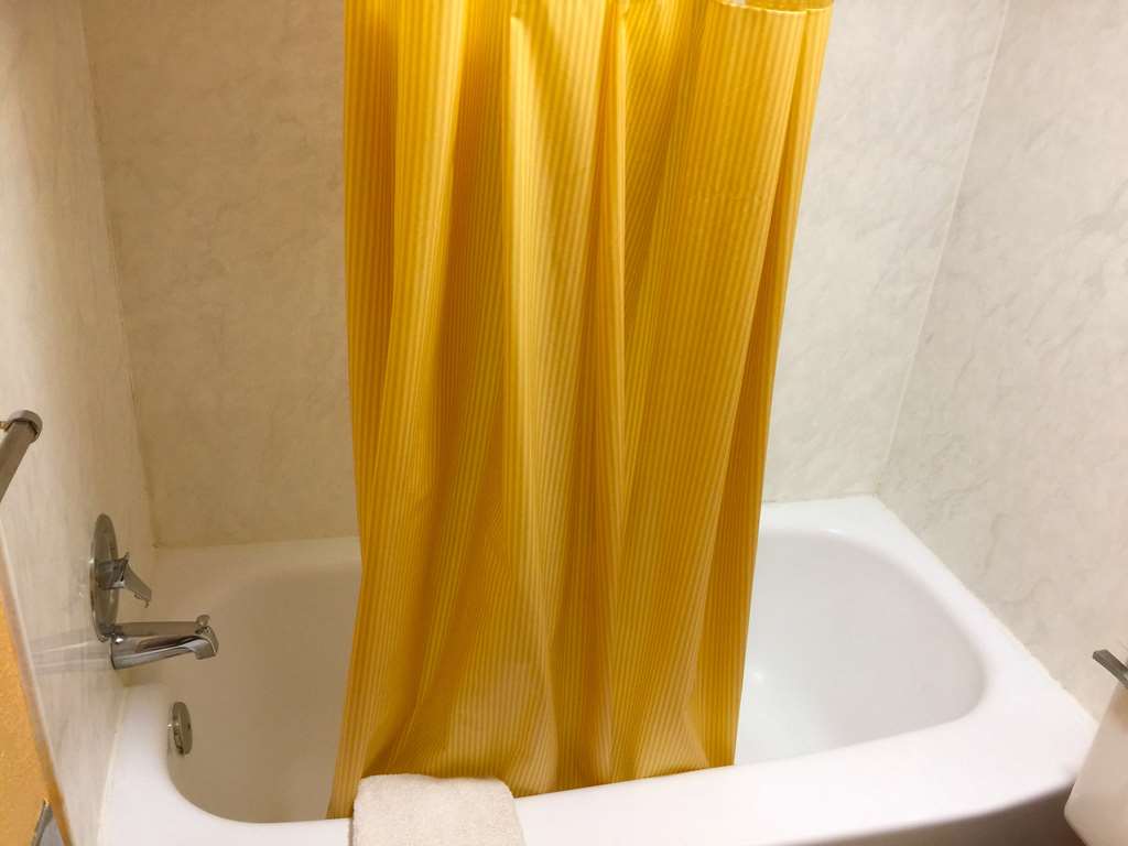 Americas Best Value Inn Pottstown - photo 16
