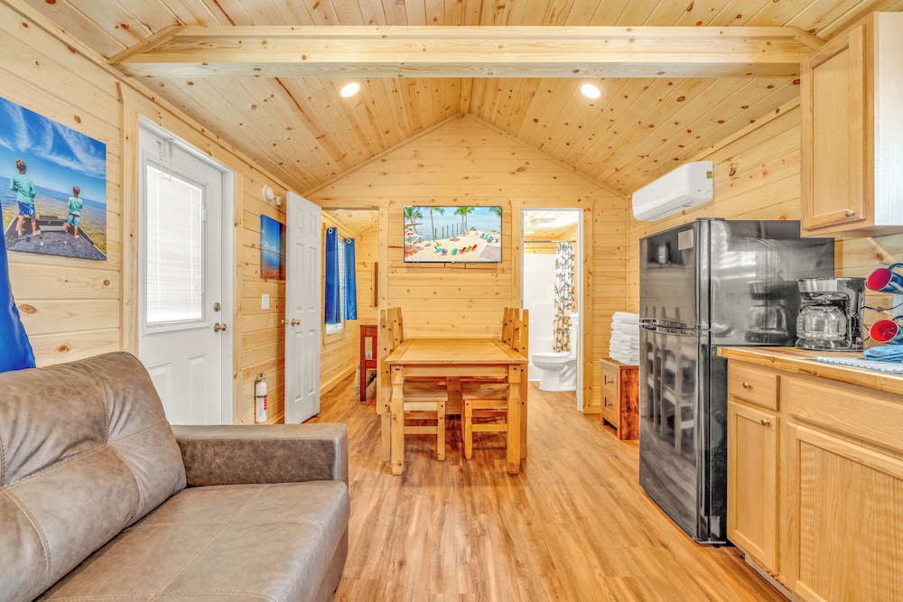 Cabins at Bonefish Bay - photo 16