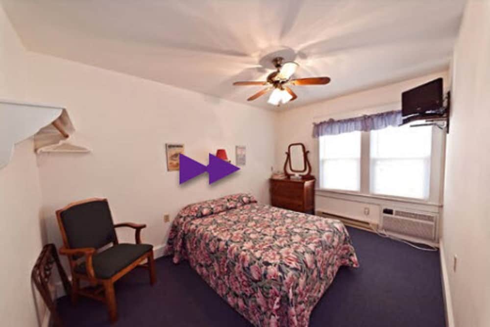 Lankford Hotel and Lodge - photo 9