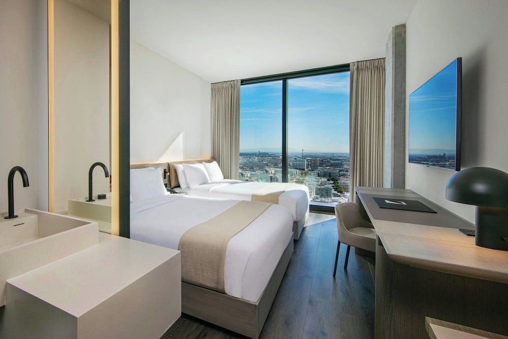 AC Hotel Downtown Los Angeles - photo 13