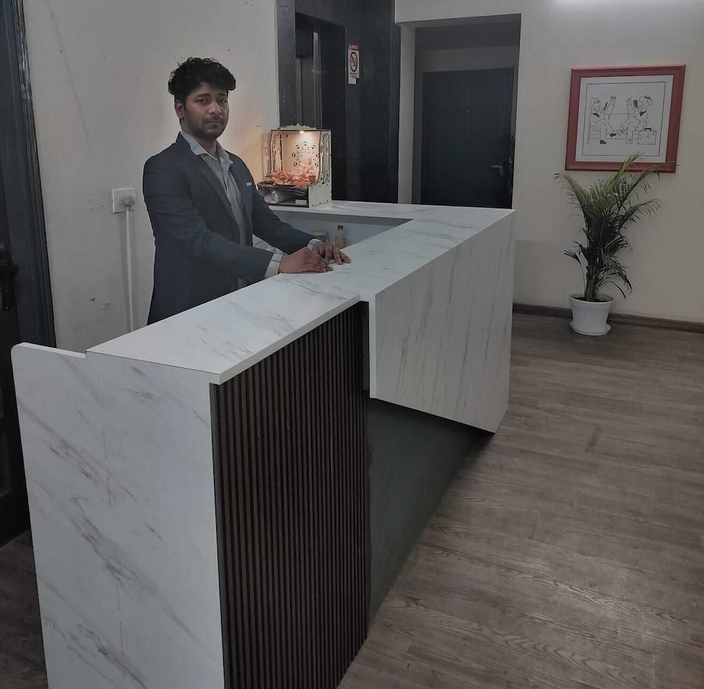 Hotel 27 Inn - last minute hotel in Gurgaon