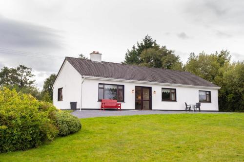 Cottage 431 Oughterard — 4-Star Luxury Hotel in Oughterard, Republic of Ireland