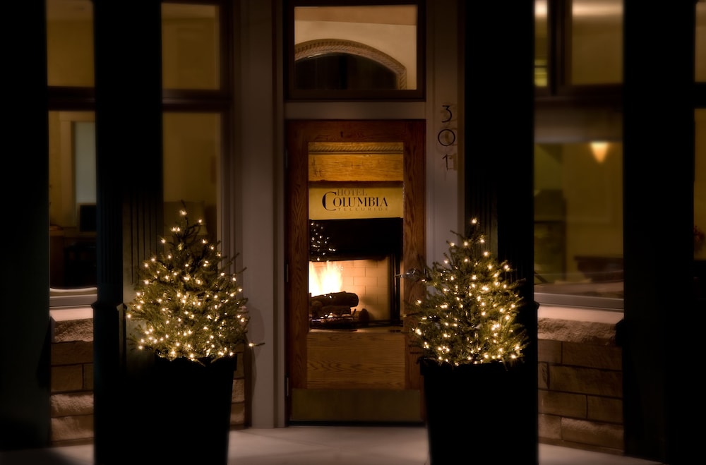 Columbia Hotel - photo 34