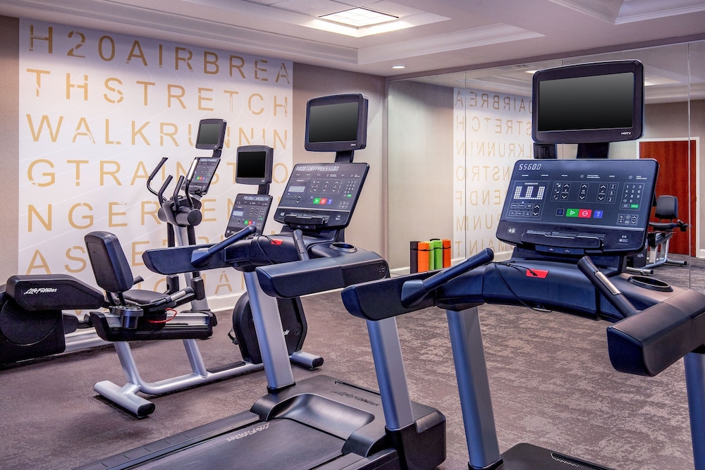 Residence Inn by Marriott Chesapeake Greenbrier - photo 36