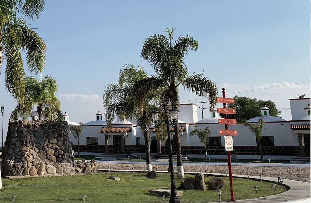 Hotel Villas Mahando in Ezequiel Montes, Mexico