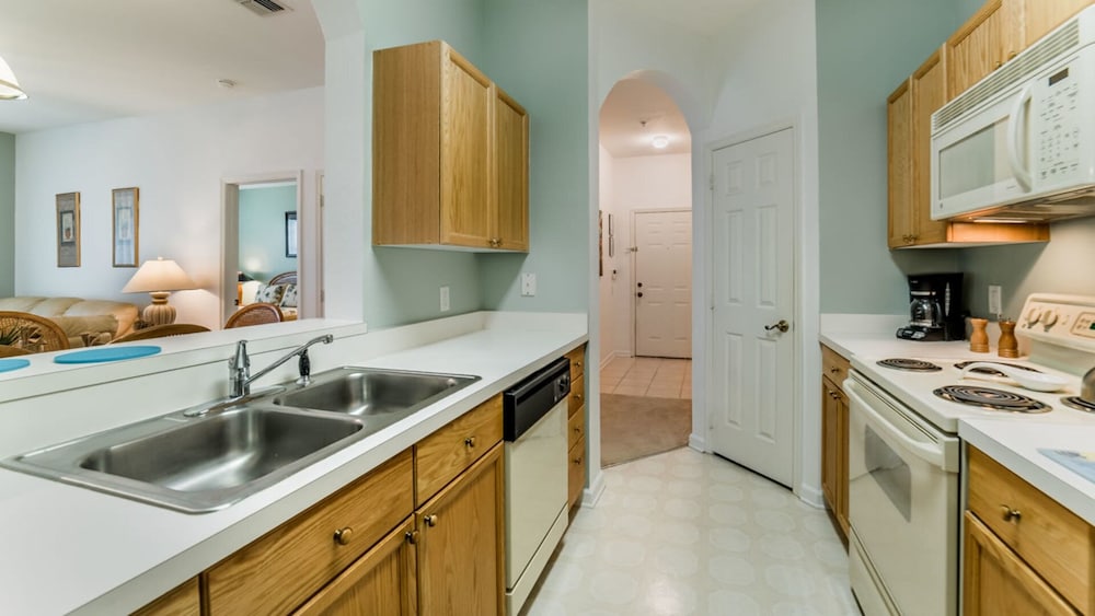 Luxury 3 Bedroom Condo on Windsor Palms Resort Orlando Condo 1871 - photo 12