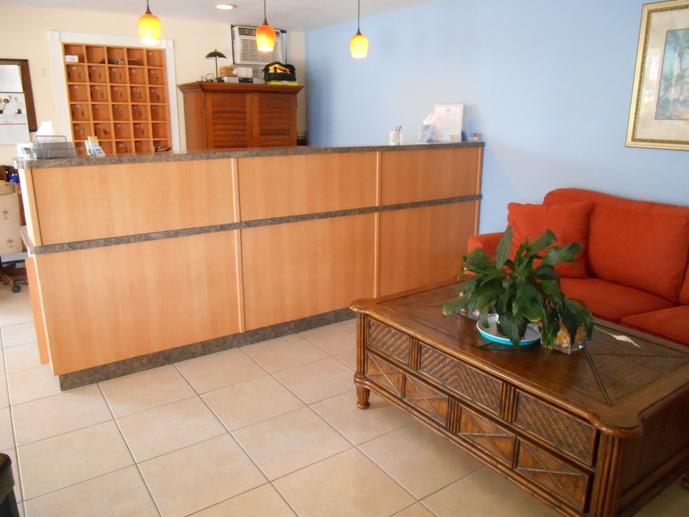 The Bayside Inn & Marina - photo 2