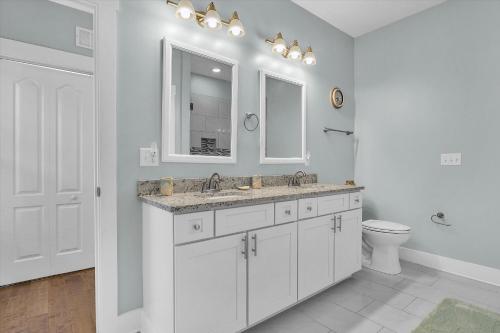 All Summer Long by Oak Island Accommodations - photo 42