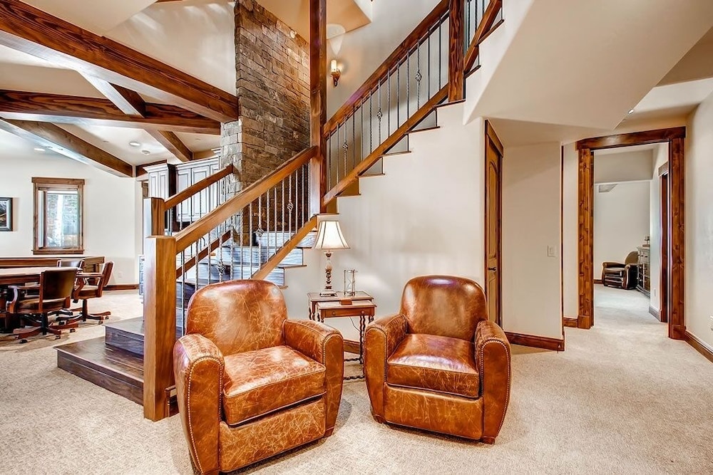 Slopeside Manor On Peak 8 By Pinnacle Lodging - photo 48