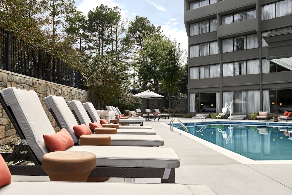 DoubleTree by Hilton Atlanta Windy Hill Ballpark - photo 40