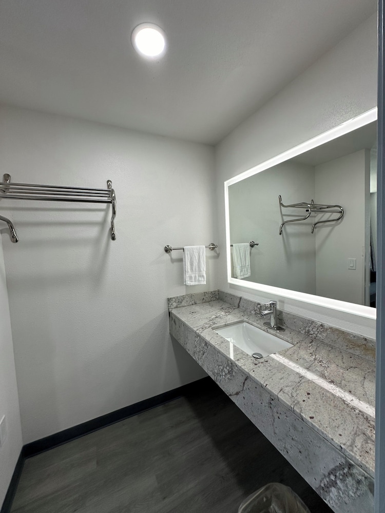 Motel Santa Cruz - photo 20