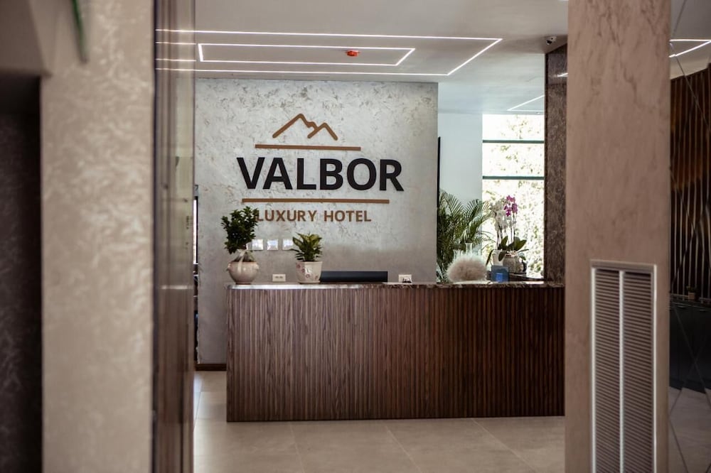 Hotel Valbor — Bajram Curri — photo 2