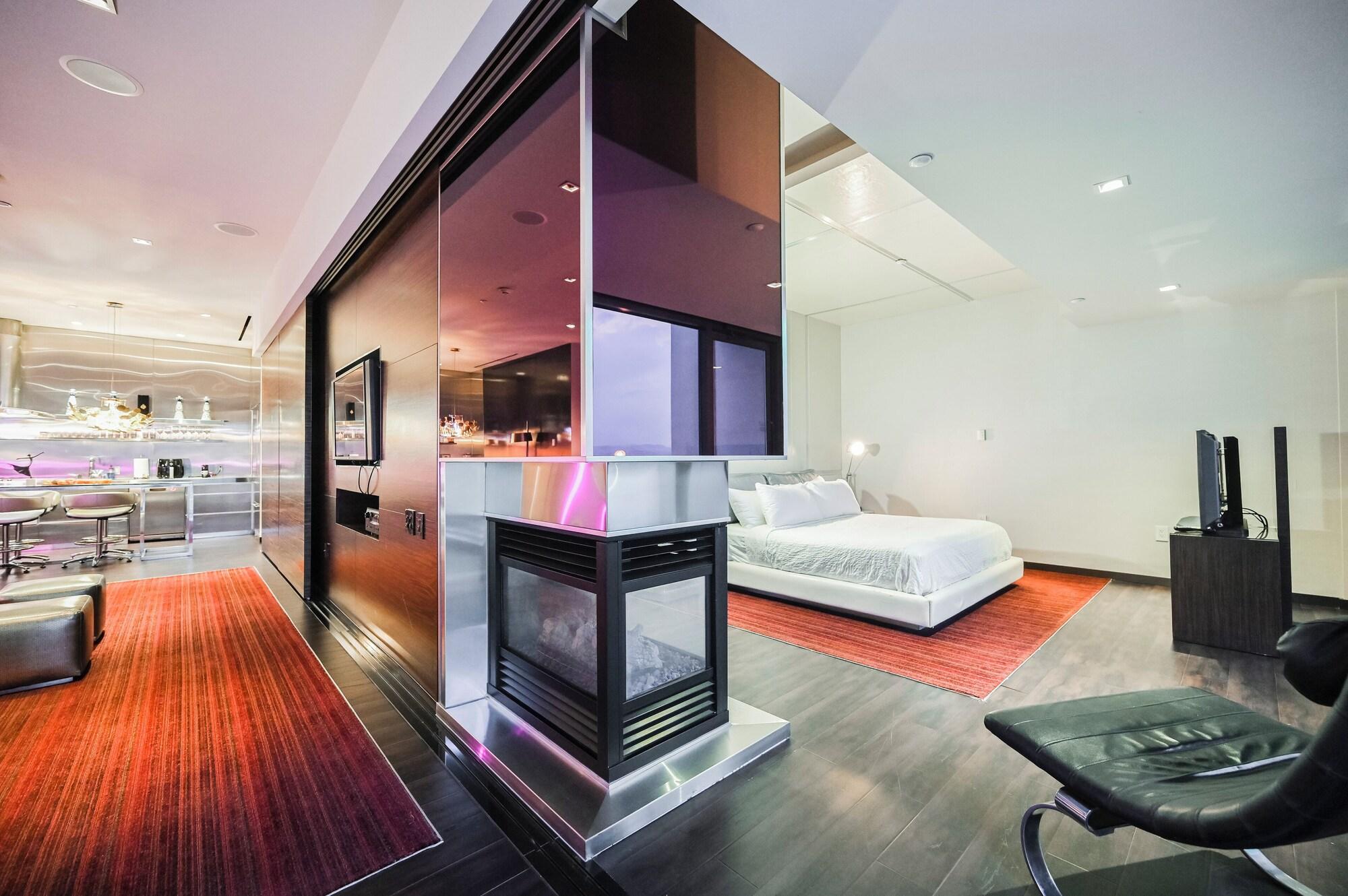 Intimo Palms Place Penthouse in Las Vegas, United States