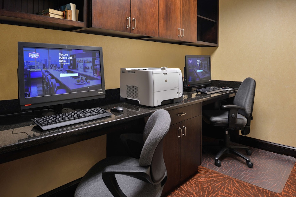 Hampton Inn Raleigh Clayton I 40 - photo 44