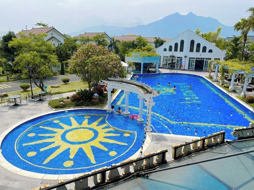 Lotus Hotel Vuon vua — hotel in Thanh Thuy