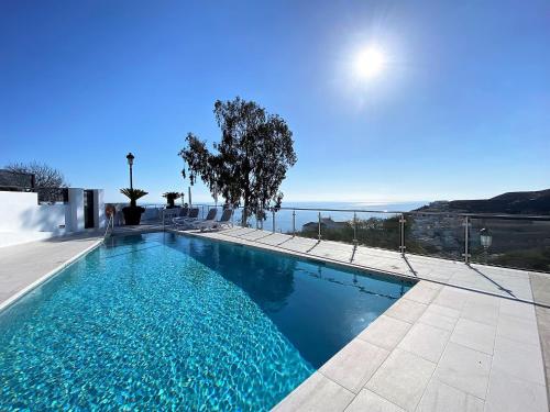 Balcon del Mar Seaview 114 Casasol — 4-Star Luxury Hotel in Nerja, Spain