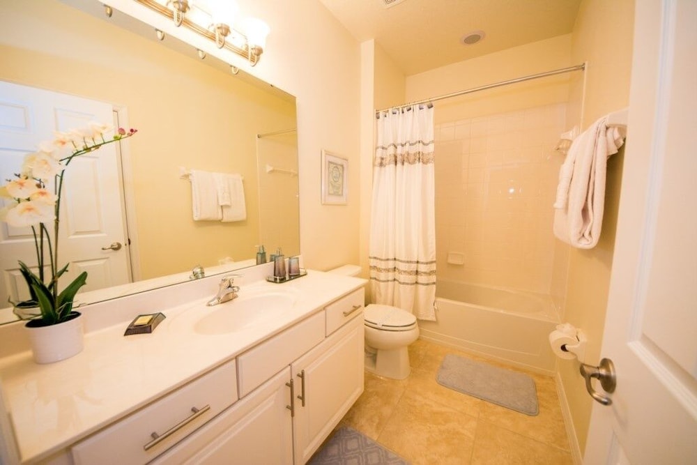 Solterra Resort No Rear Neighbors 5 Bedroom Home - photo 14