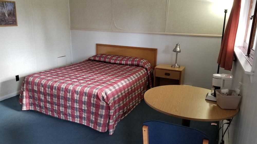 Tri Terrace Motel - photo 7