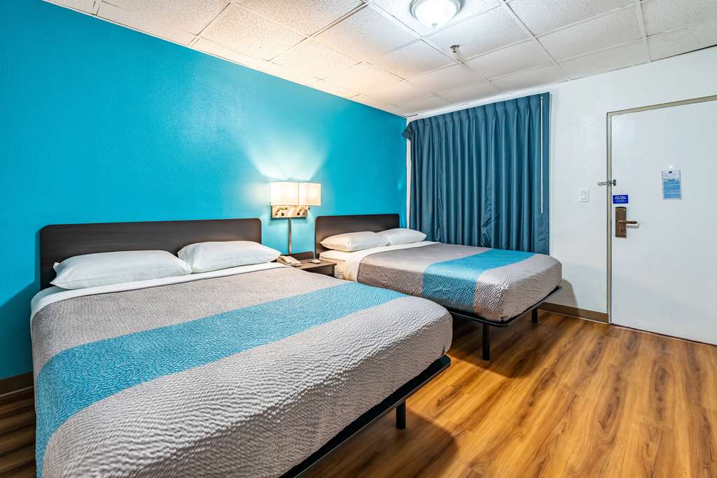 Motel 6 Elmsford NY White Plains - photo 14