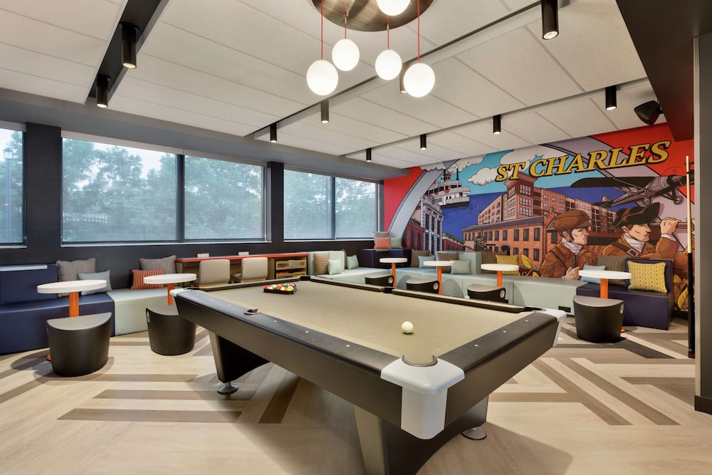 Tru by Hilton St. Charles St. Louis MO - photo 5