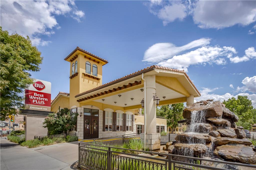 Best Western Plus Greenwell Inn - photo 32