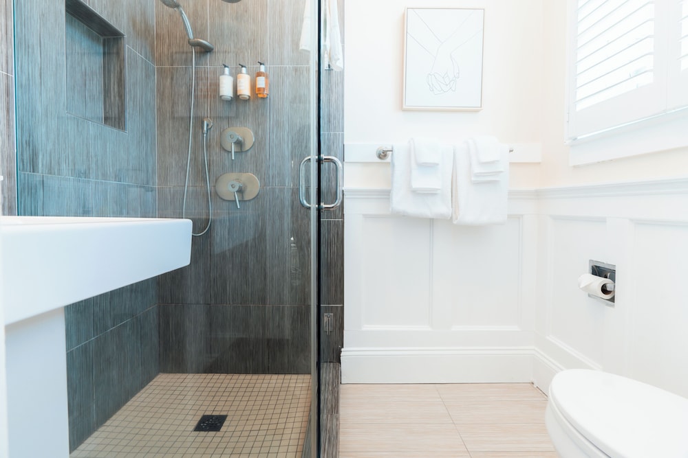 Ellery Hotel Provincetown - photo 30