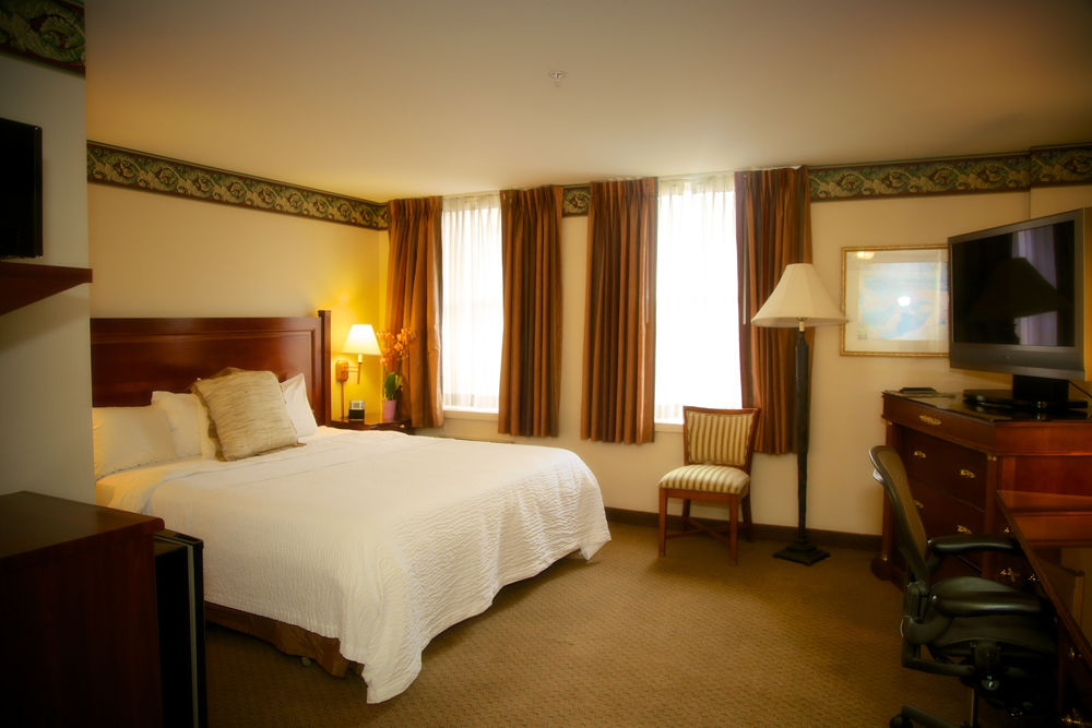The Abraham Lincoln A Wyndham Historic Hotel - photo 16