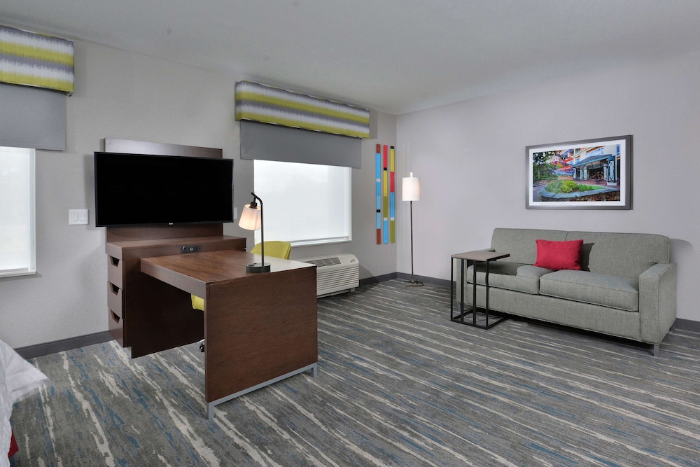 Hampton Inn & Suites by HIlton Charlotte North I 485 - photo 33