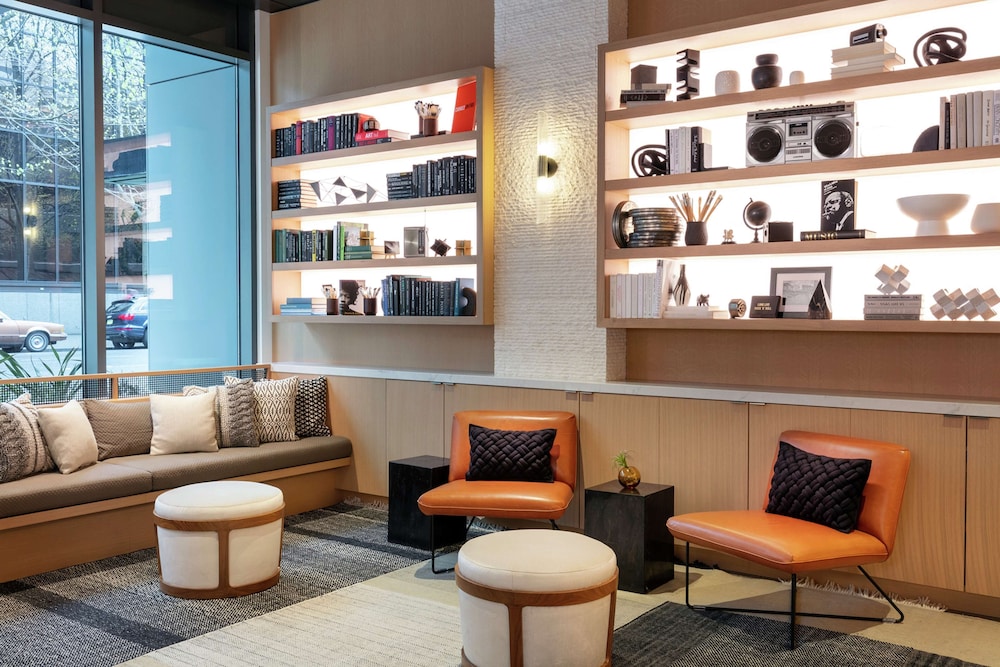 The Sound Hotel Seattle Belltown Tapestry Collection by Hilton - photo 6