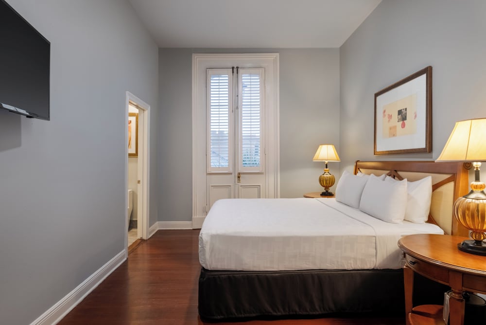 New Orleans Courtyard Hotel and Suites by the French Quarter - photo 10