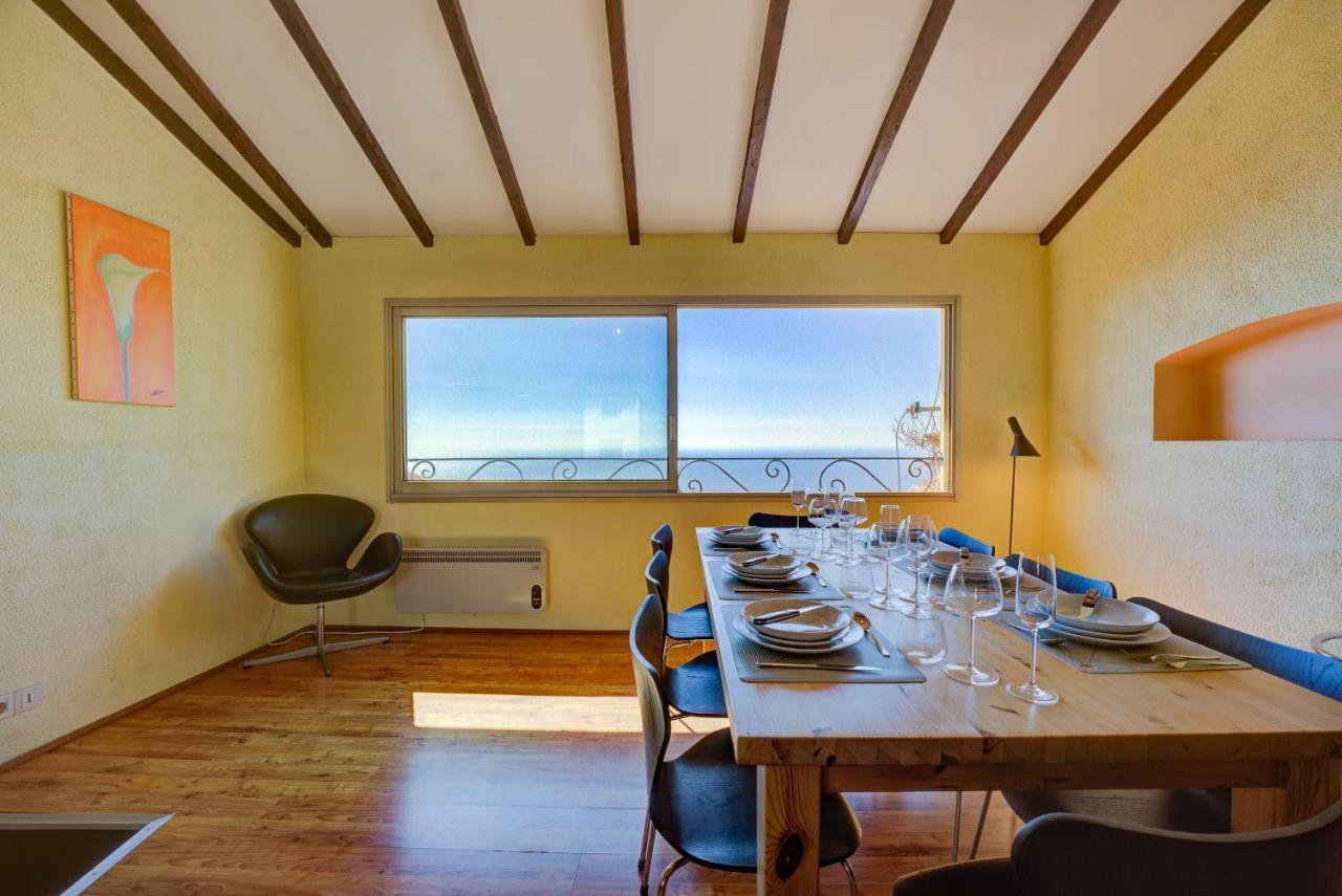Ancienne Mairie Vieux Village Roquebrune 3 Bedroom Apartment — 4-Star Luxury Hotel in Roquebrune-Cap-Martin, France