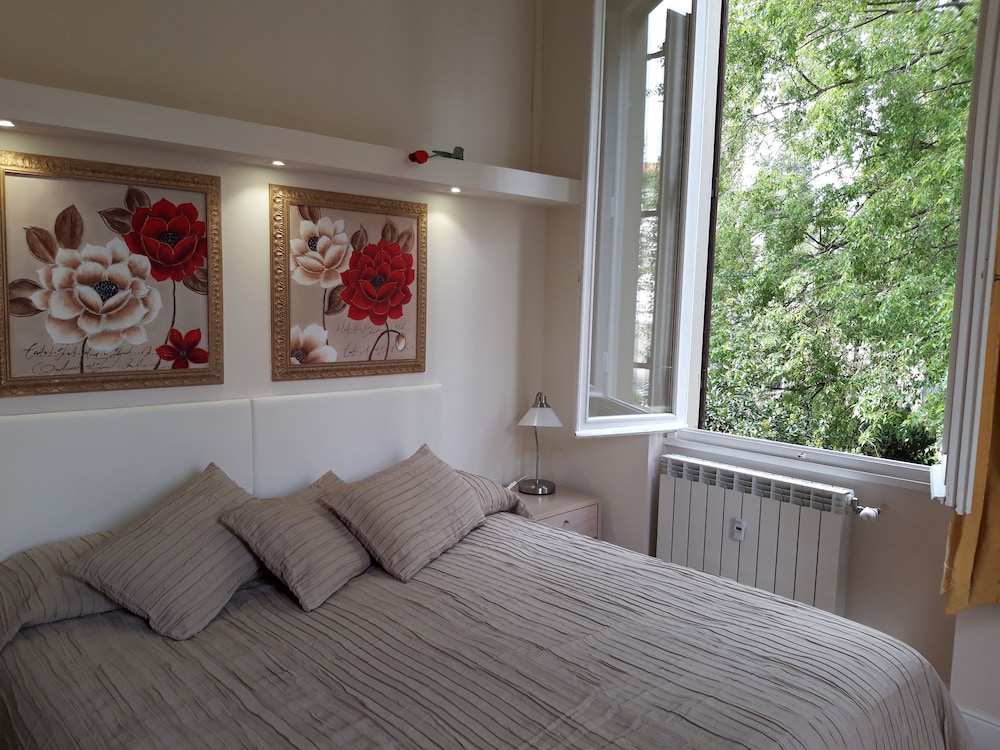 Il Sorriso — 4-Star Luxury Hotel in Florence, Italy
