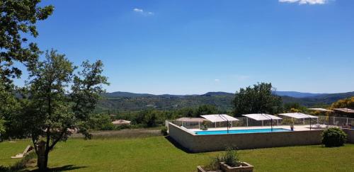 Domaine de la Chêneraie — hotel in Mirabel-Aux-Baronnies