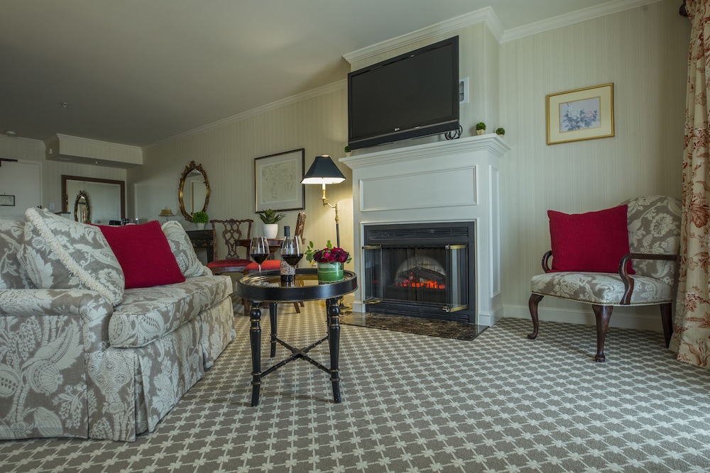 Saybrook Point Resort & Marina - photo 30