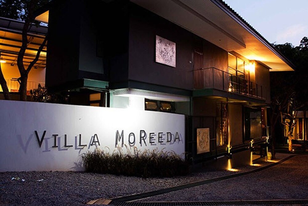 Villa Moreeda — 4-Star Luxury Hotel in Suan Phueng, Thailand