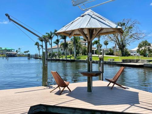 Vietnam Inspired Cape Villa — 4-Star Luxury Hotel in Cape Coral, United States
