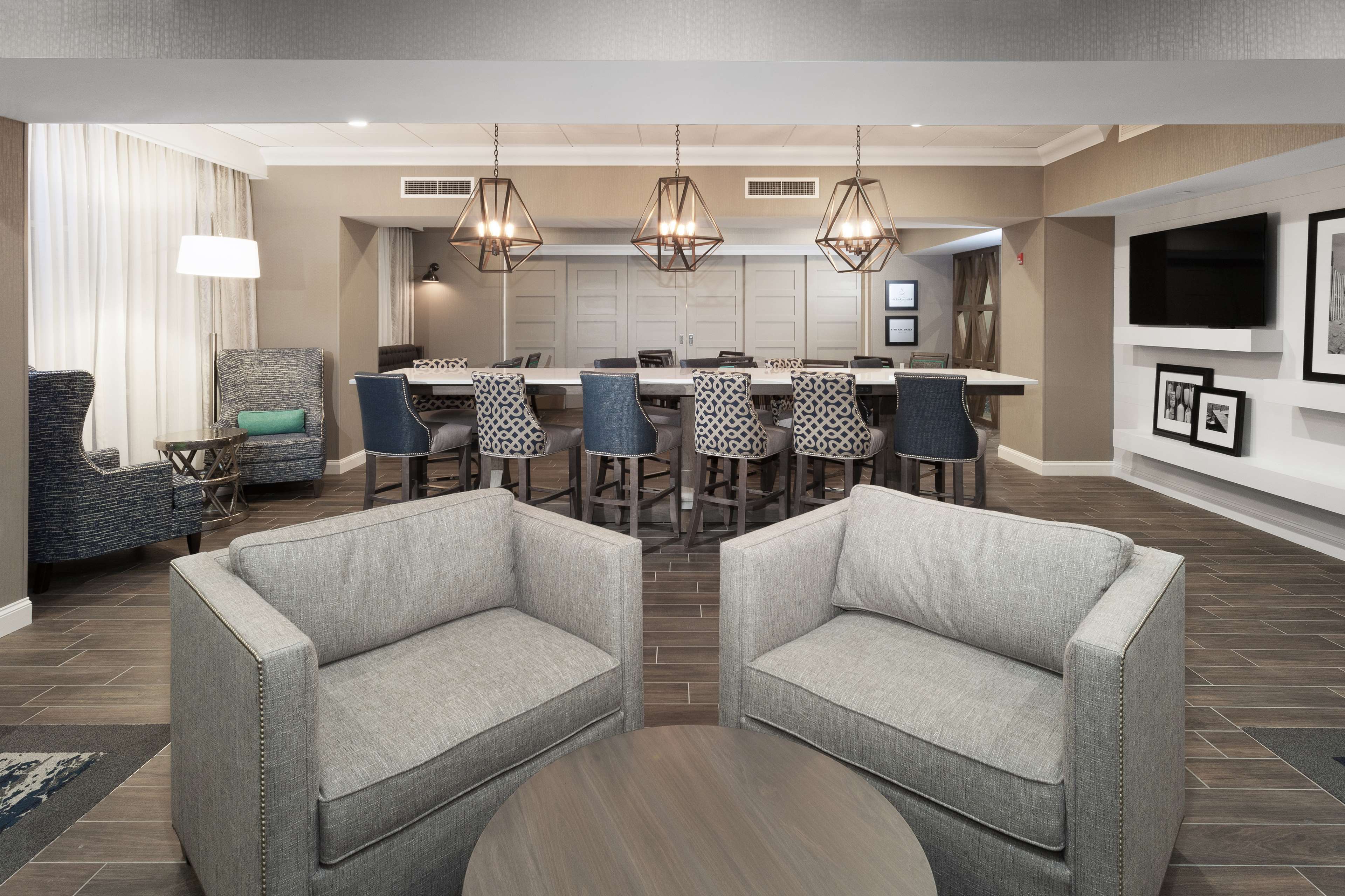 Hampton Inn by Hilton Kennebunk Kennebunkport - photo 11