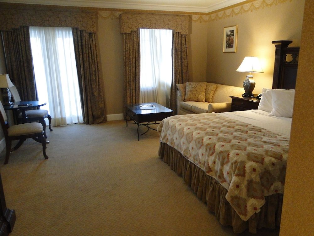 Copperfield Inn Resort - photo 21