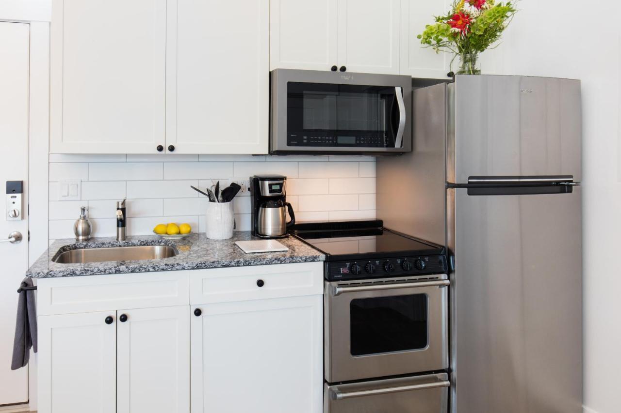 The Web Suites - photo 10
