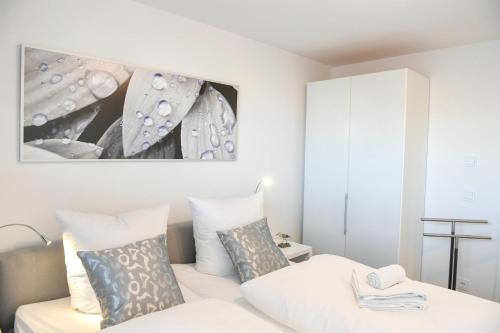 SeaLove 1 EG Hafenblick Terrasse Hund Infrarotsauna und Whirlwanne — 4-Star Luxury Hotel in Kappeln, Germany