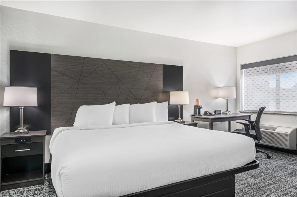 Sleep Inn Champaign - photo 32