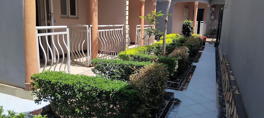 Meltonia Luxury Inn in Busia, Republic of Uganda
