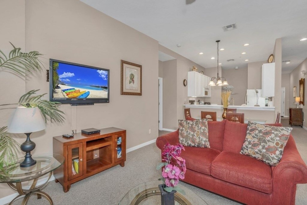 3 Bed In Resort Close To Disney 3 Bedroom Condo - photo 18
