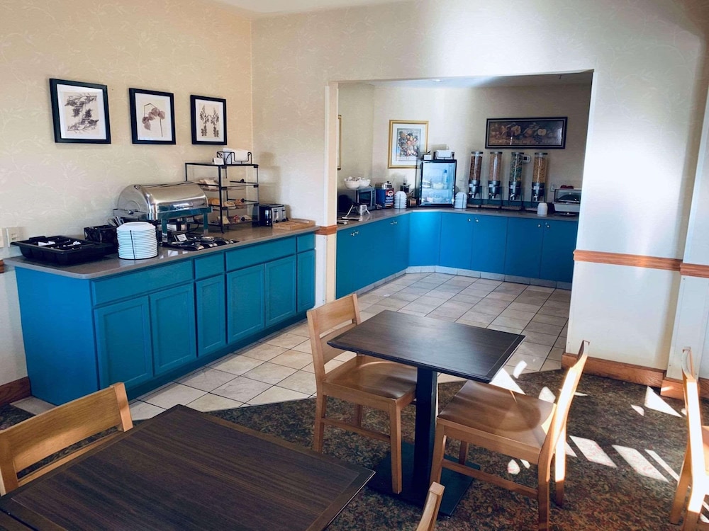 Country Inn & Suites by Radisson York PA - photo 18