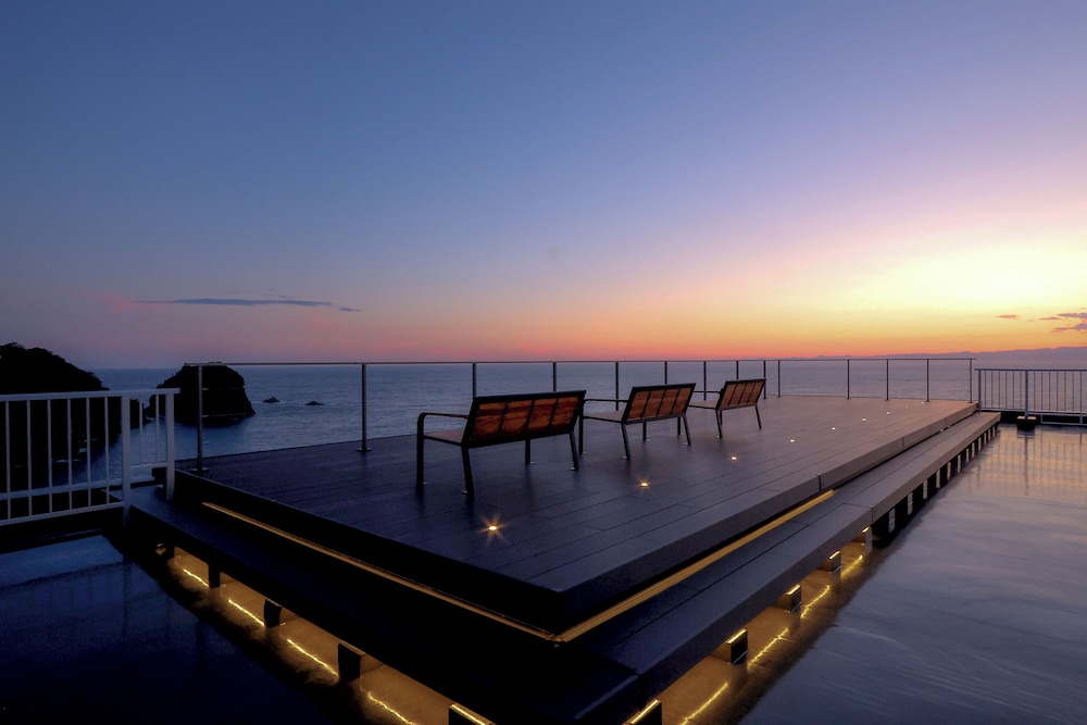 Shizentenyu - last minute hotel in Izu