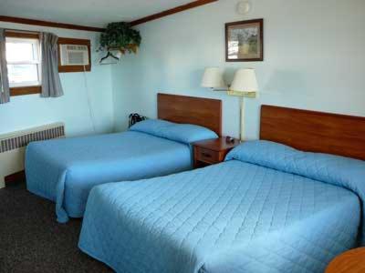 Lincoln House Motel Lincoln Maine - photo 2