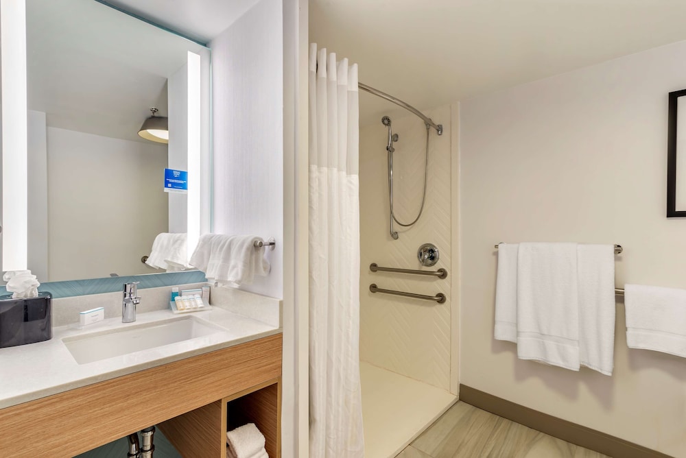 Hilton Garden Inn Atlanta NE Gwinnett Sugarloaf - photo 21
